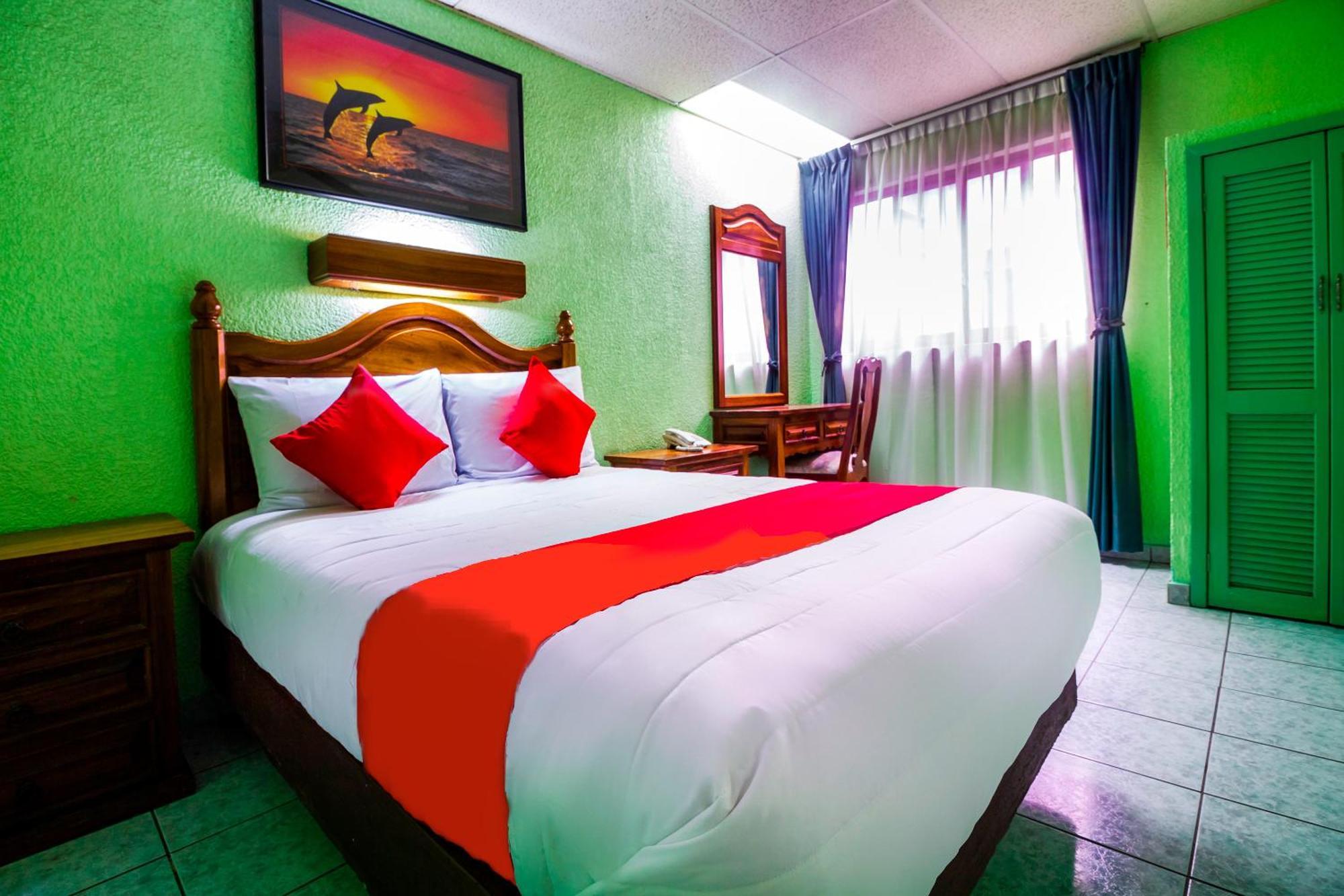 Hotel Canada, Guadalajara Buitenkant foto