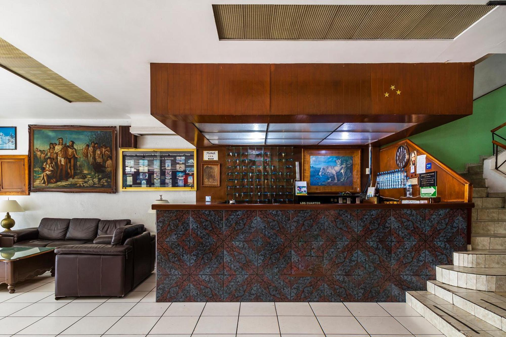 Hotel Canada, Guadalajara Buitenkant foto